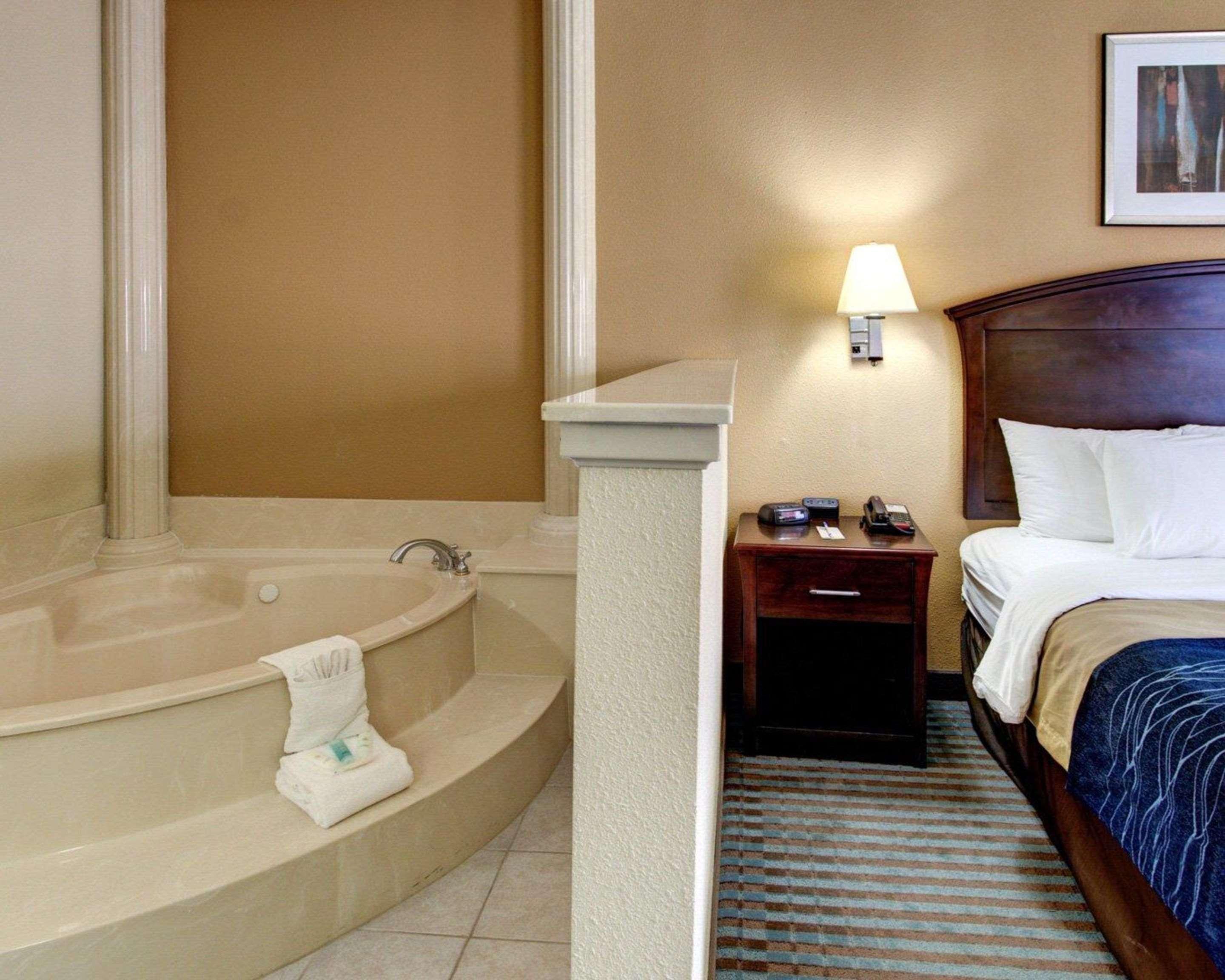 Comfort Inn Corsicana East Eksteriør bilde